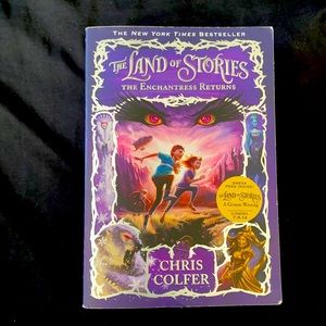 The Land of Stories Chris Colfer softcover